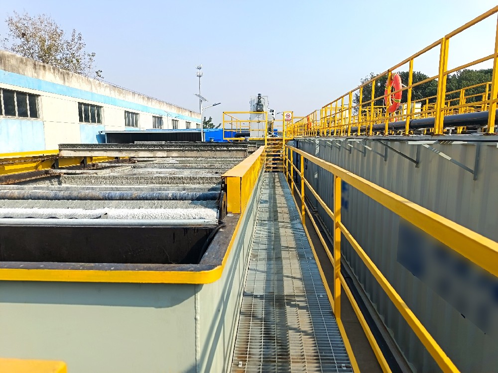 除磷氣浮機(jī)：解決污水磷超標(biāo)問(wèn)題的實(shí)用方案
